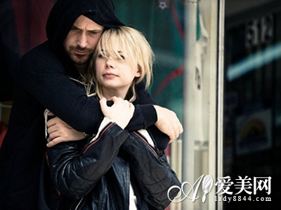 惊讶!女性排卵期居然更爱坏男人