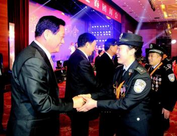 陕西省举行迎春团拜会 赵正永讲话