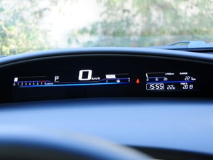 ���ﶫ�籾��ܵ�2013�� 1.8L CVT������ 5��