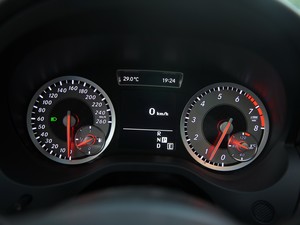 ���۱���(����)����A��2013�� A200 ������
