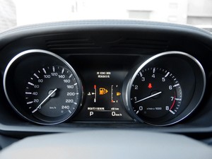 ··ʤ˶2014 3.0 V6 SC д