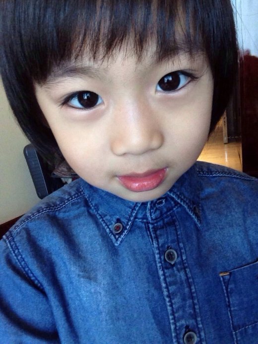 最新动态:等等裸照