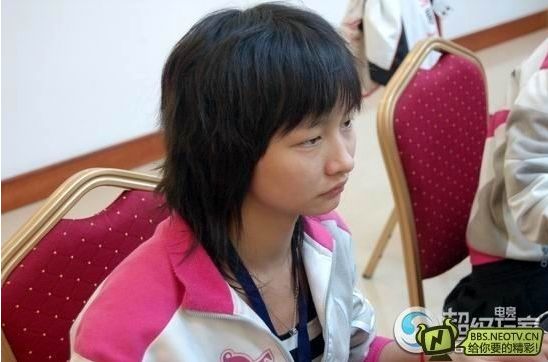 miss大小姐素颜照惊呆网友 献声游戏春晚被批