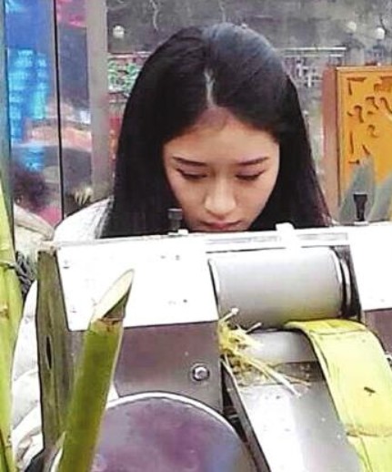 甘蔗西施不输奶茶妹妹 网络萌妹<em>看</em>谁最清纯【