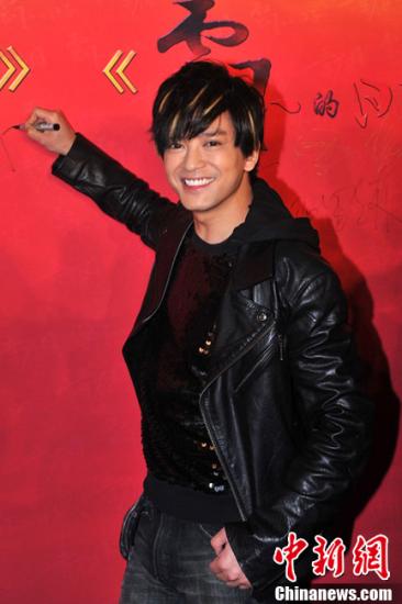 陈晓东香港摆婚宴 透露老婆怀孕4个多月(图)