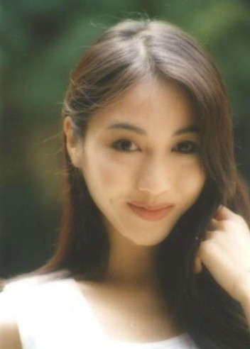 朴灿烈眼睛整容_郑秀晶_郑秀晶整容_郑秀晶腹肌