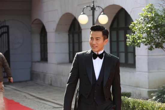 刘恺威否认杨幂怀儿子:男女真的不重要