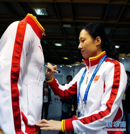 索契冬奥会速度滑冰冠军张虹做客中国之家(图