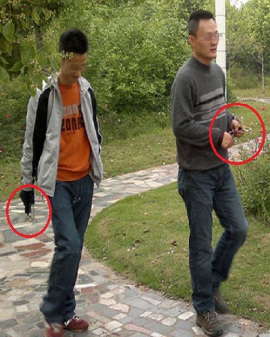 江西南昌:杀鸟伤人 新型弹弓堪比枪械