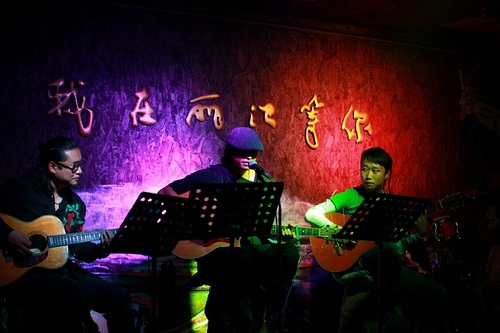 颜振豪我在丽江等你音乐会举办 堪称好歌曲