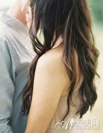 情感攻略:<em>女人</em>18种魅力<em>让男人无法抗拒</em>【18】