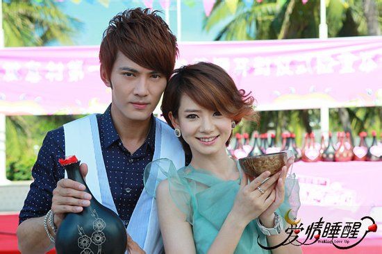 金秀贤秀智维尼夫妇 一起追过的荧幕情侣盘点