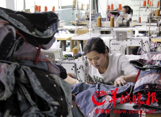 东莞漂亮女工怕嫁不出去 吁别以性都黑东莞