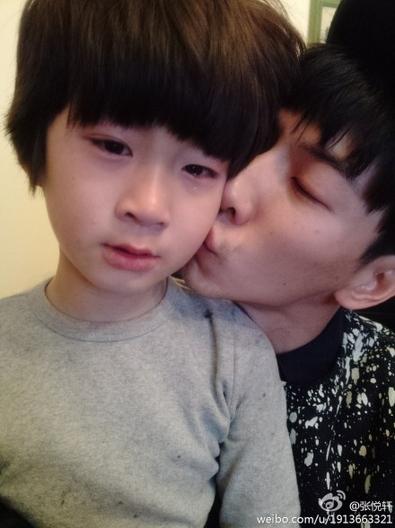 郭涛二女儿香港出生+盘点明星的漂亮宝贝们