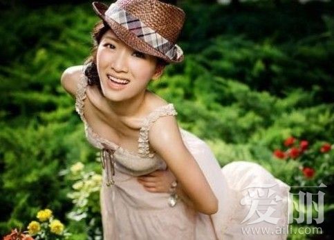 娱乐圈鲜为人知的隐形富婆 孙俪炒房李小璐开