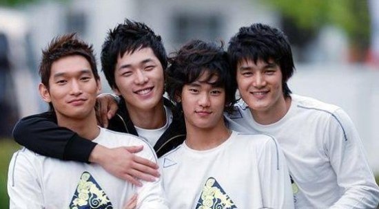 金秀贤泡菜奶酪微笑