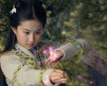 林心如冷酷无情袁姗姗香肠嘴 揭秘古装剧争议