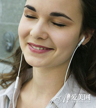 眼睛干涩疲劳怎么办?护眼3个妙招