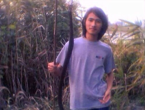 韩寒因超萌女儿获封国民岳父 叹青春太短暂(图