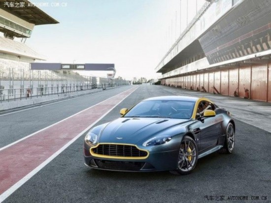 ˹١˹١V8 Vantage2015 4.7 N430