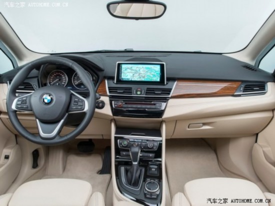 ()2ϵActive Tourer2014 225i