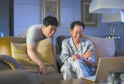 那就是顾晓珺的姐姐顾晓岩和欧阳淼淼(欧阳剑