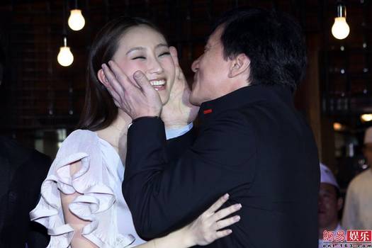 章子怡刘亦菲徐静蕾 盘点被成龙父子<em>潜规则</em>的