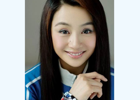 李湘薪水逾千万 网友好奇名嘴主播收入究竟有