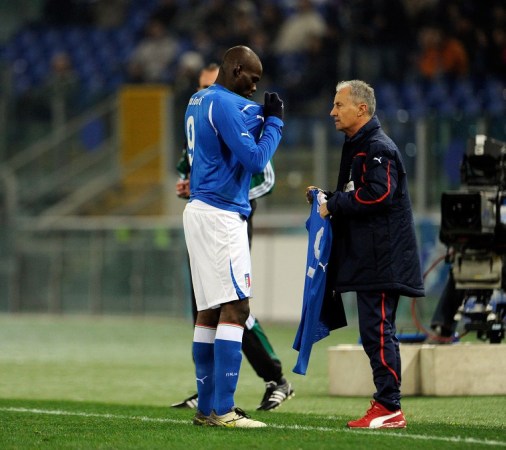 足坛极致男臀 让女人流口水