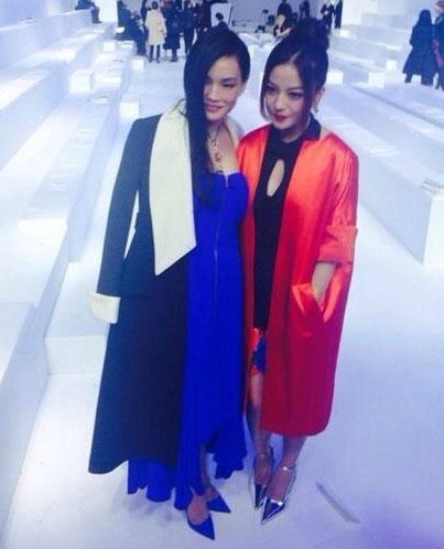 女神合影心机重:舒淇脸小战赵薇 茜拉邓紫棋闺