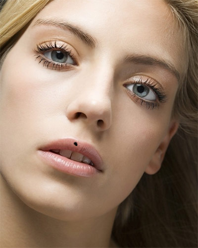 心理情感:全身痣相预示命运