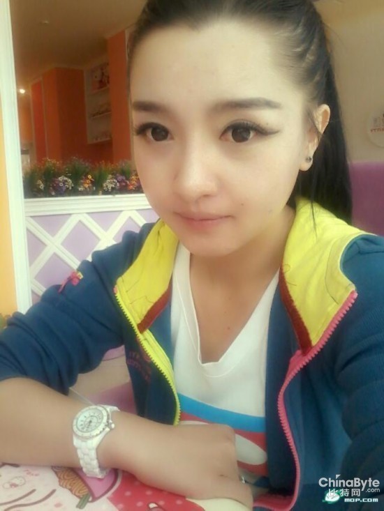 首尔大学女神走红 中韩女星校花美颜PK(图)