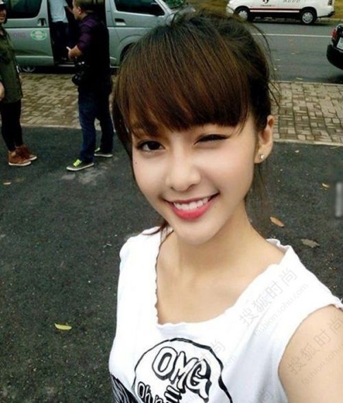 17岁越南拳击妹最新私房照曝光 娇羞可爱性感