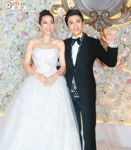 甄子丹婚纱照_叶问图片甄子丹(2)