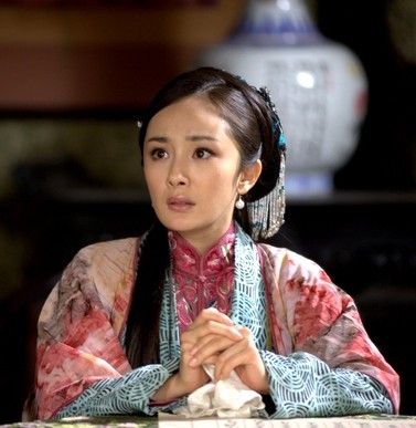 《江南<em>四大才子</em>》<em>女</em>演剧照 张俪杨幂妆容分析