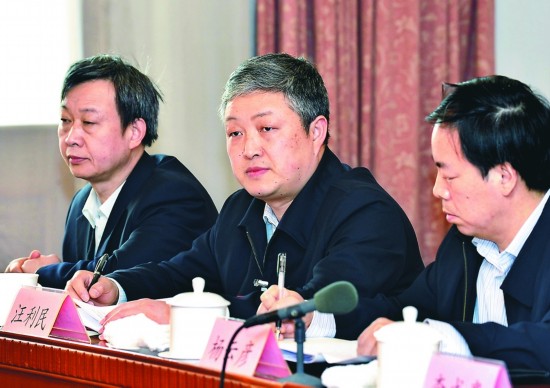 安徽省委员出席全国政协十二届二次会议剪影(