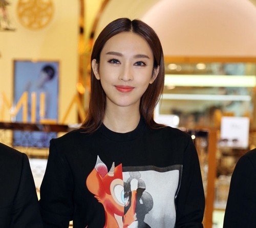 《江南<em>四大才子</em>》<em>女</em>演剧照