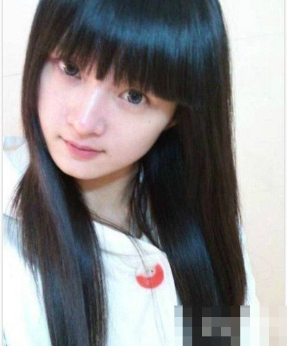 组图:曝小杨幂整容前旧照