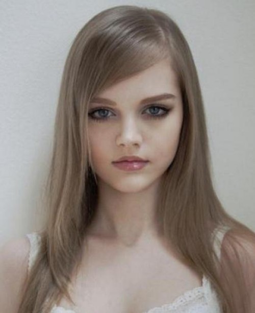 美国18岁真人芭比走红