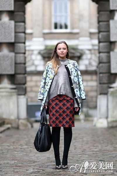  ����+ӡ��ȹ ������in��������LOOK 