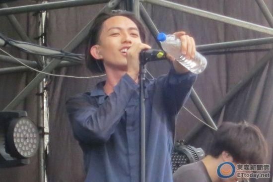 29swLɹűP LI