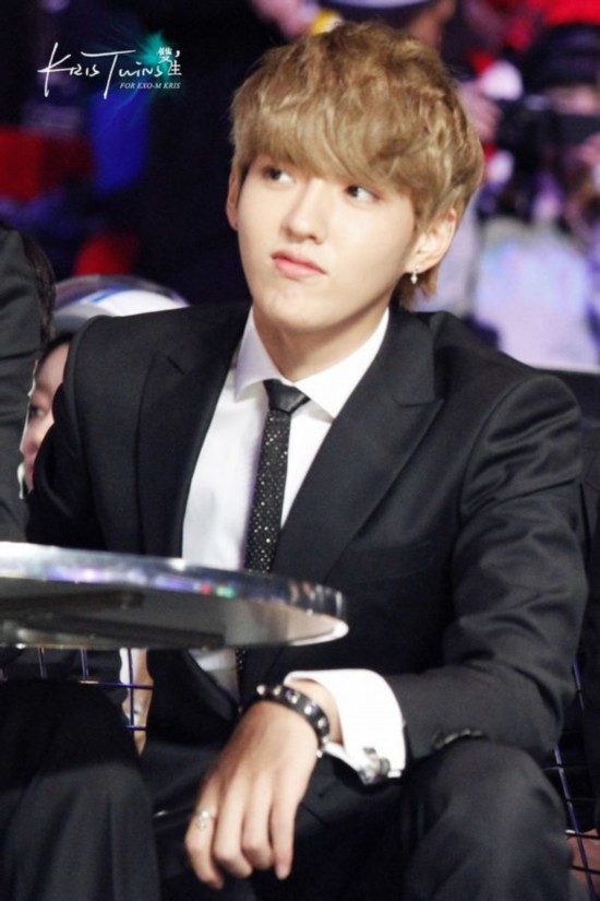 EXO-M录制《不朽之名曲》现场花絮 吴亦凡鹿