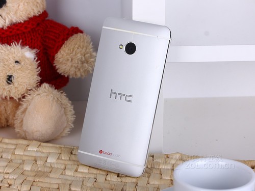 ˫���ĺ������� �ƶ���HTC One�����׷� 