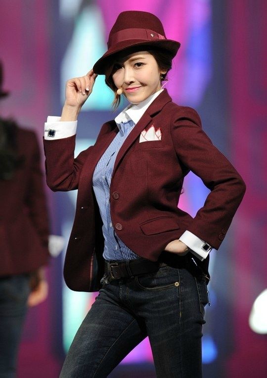 少女时代《Mr. Mr.》回归小分队脱口秀忙不停: