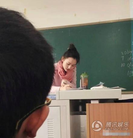 ��Ů��ʦ