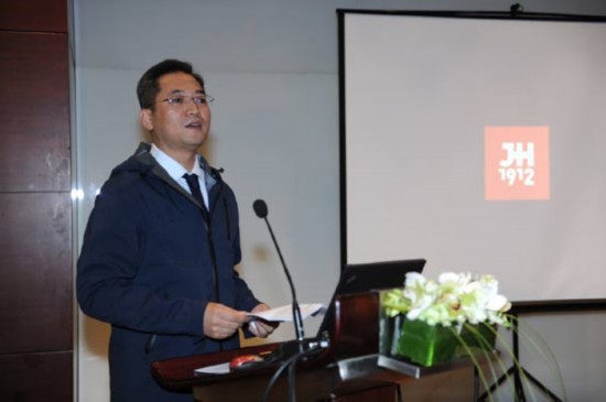 际华推出先锋都市科技风尚品牌