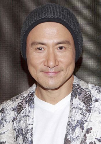 不洗头依旧迷人 范爷小S急救妙招 - ella 洗发露