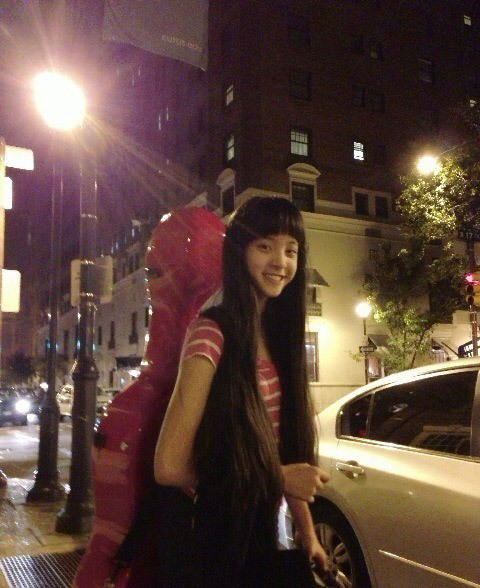 《北爱》欧阳娜娜走红 14岁天才大提琴<em>少女</em>萌