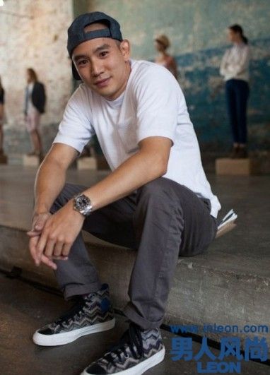 Eugene Tong�ɩ|���