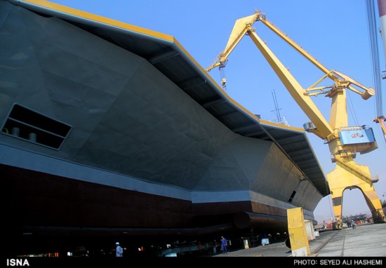 美国卫星拍到伊朗正在造航母 有图为证